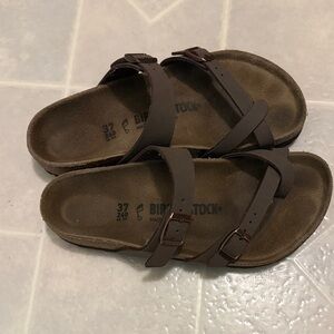 Birkenstock Mayari toe loop sandal in mocha